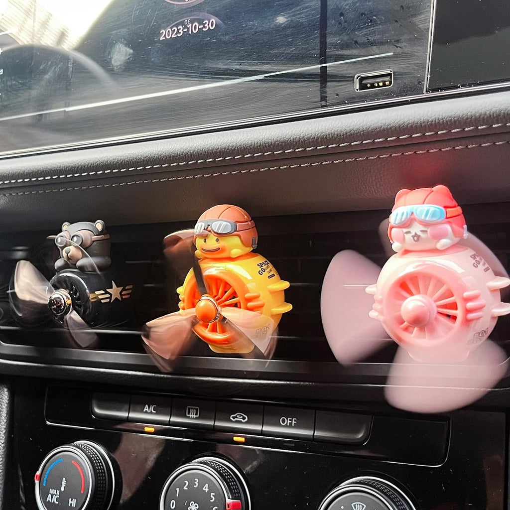 Car Air Fresheners Cute Pilot Bear, Car Vent Air Freshener Rotating Propeller Automotive Air Outlet Fan Creative Car Diffuser, Car Accessories Cute, Car Perfume Decoration
