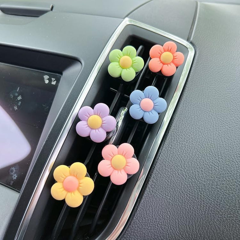 Car Air Fresheners Vent Clip, 6 Pcs Daisy Flower Air Vent Clip Air Conditioning Outlet Clip Car Air Freshener Clip Charm Car Inter Decor Accessories
